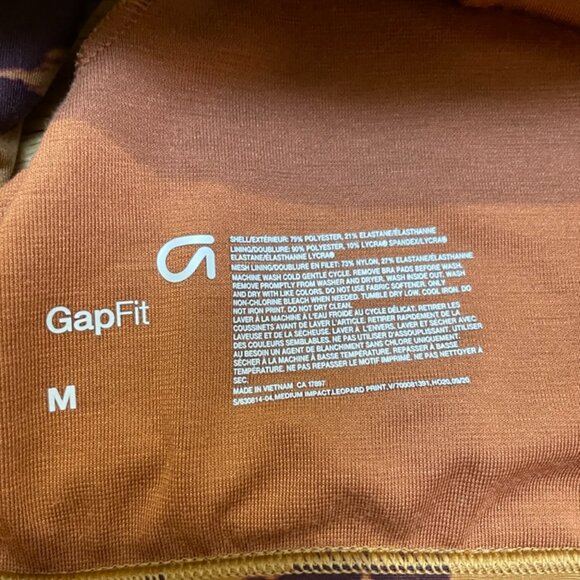 GapFit Leopard Print Sports Bra – Size M (Medium Impact) - Picture 4 of 6